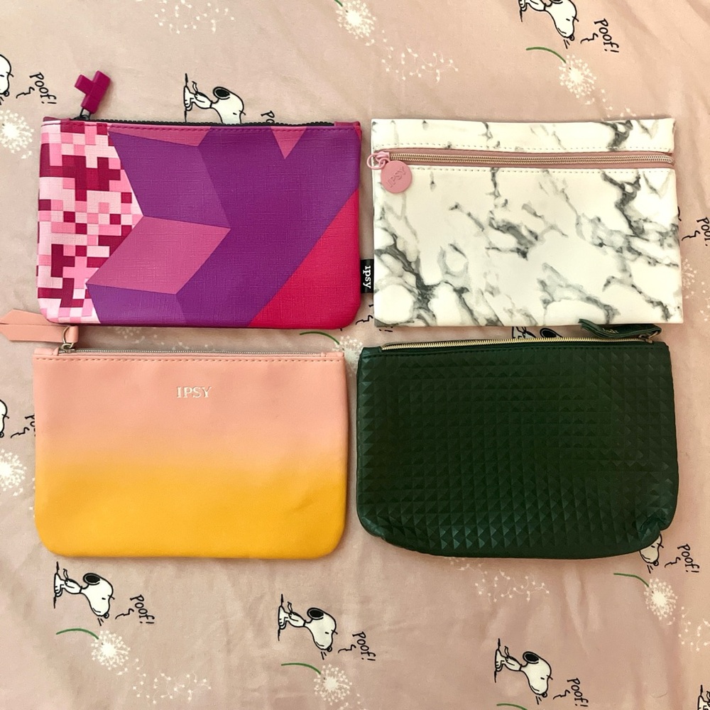 ipsy bag bundle - Picture 1 of 2